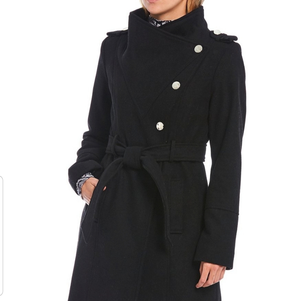 Elegant Black Winter Coat